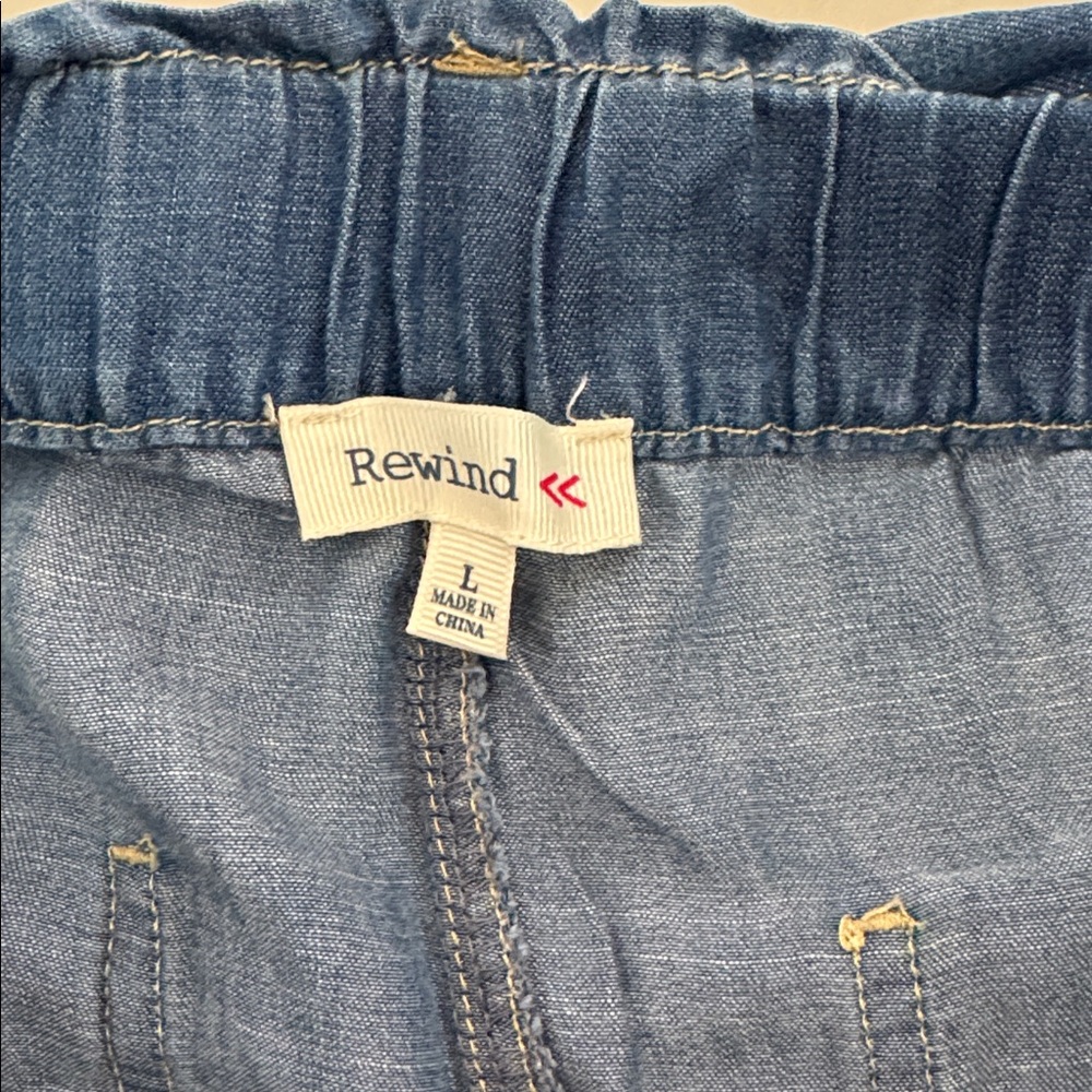 Soft Jean Short - Picture 3 of 3